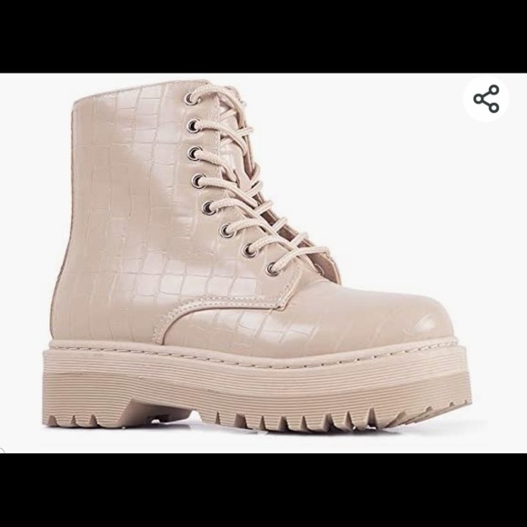 Qupid Back In Time Combat Snake Skin Boots Size: 10 (F) - Picture 4 of 4